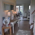 Reetdachhaus We 01 