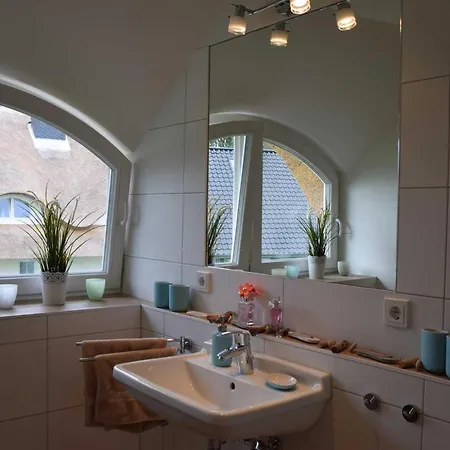 Reetdachhaus We 01 
